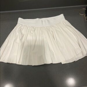 Aritzia White Pleated Tennis Skirt